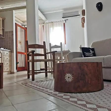 Διαμέρισμα Sardinia House *
