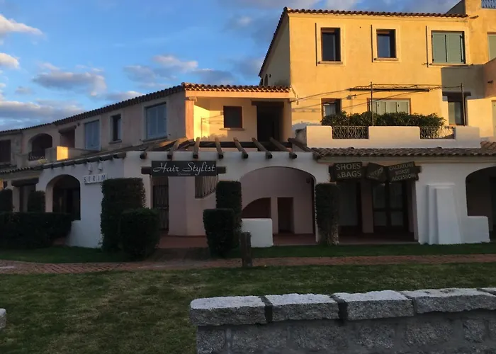 Sardinia House Daire Porto San Paolo (Sardinia)